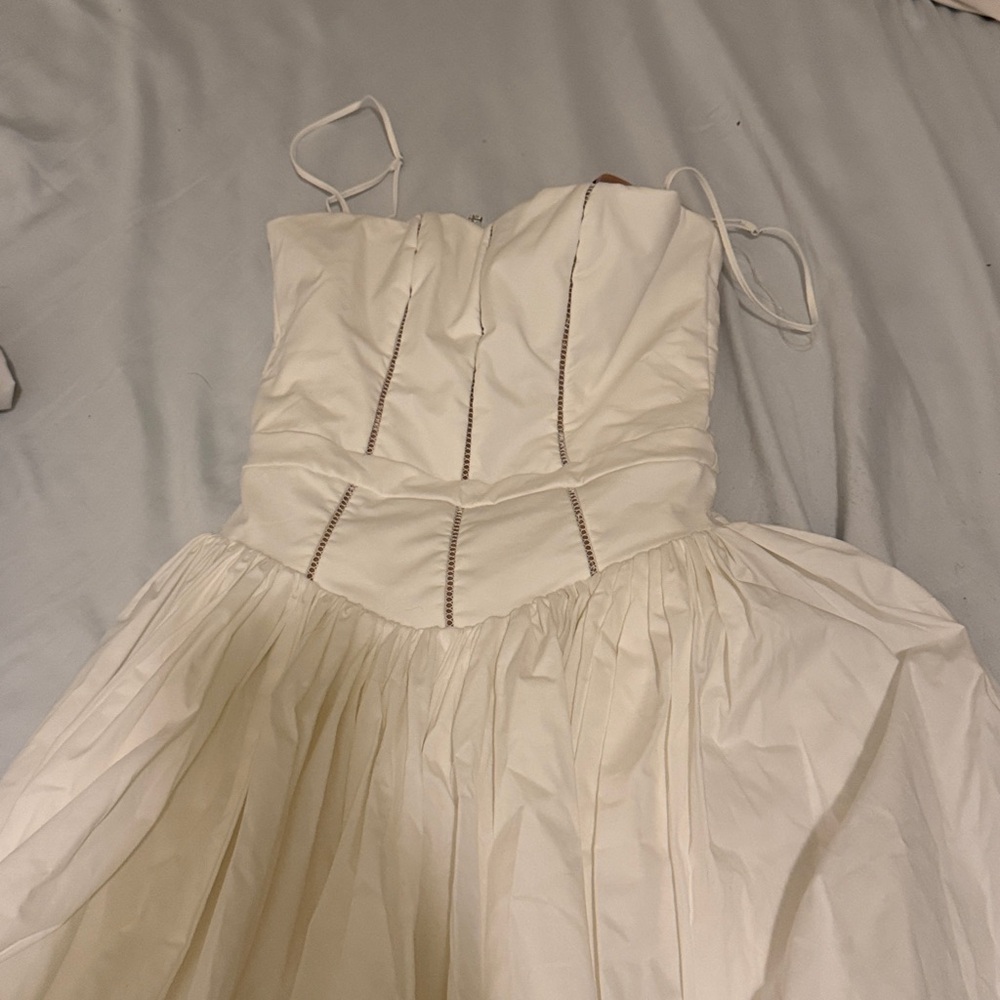 House of cb ysabella dress - Picture 2 of 3